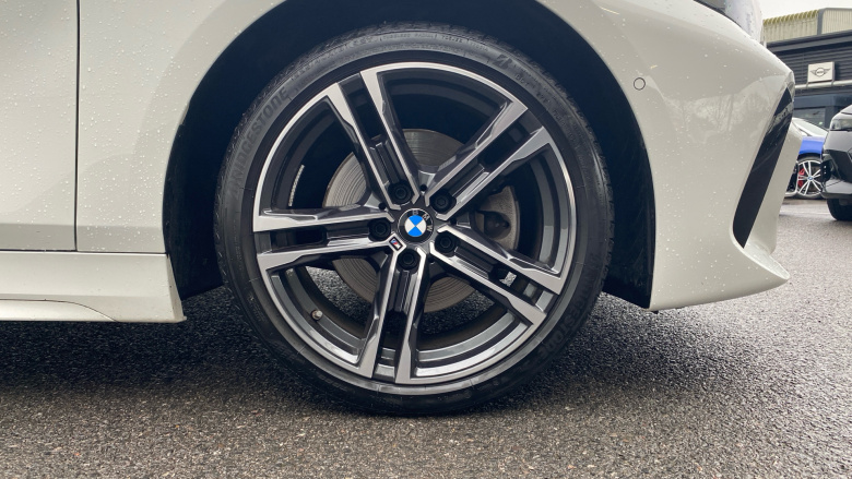 BMW 1 Series 118i M Sport 5dr Step Auto Petrol Hatchback